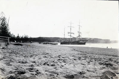 French barque 'Vincennes' aground on Manly Beach