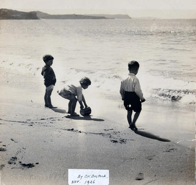 3 young children on Manly Beach - opp Dungowan - ltor Mary Hewitt, Joyce Bostock, Peter hewett