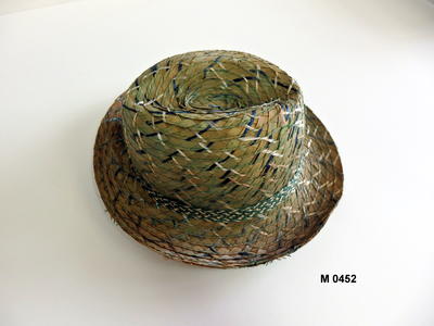 Straw hat green blue and white raffia flecks green and white woven band oval crown slight upturned narrow brim machine made