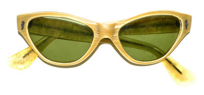 Sunglasses plastic textured looking green lenses cats eye shape - cracked across base plastic nosepiece