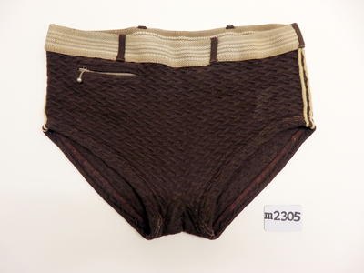 Brown wool with elasticised waistband and zipper pocket