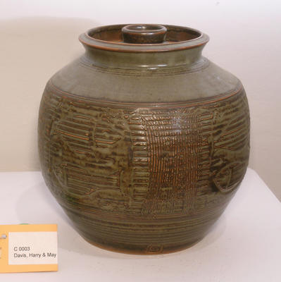 Lidded jar