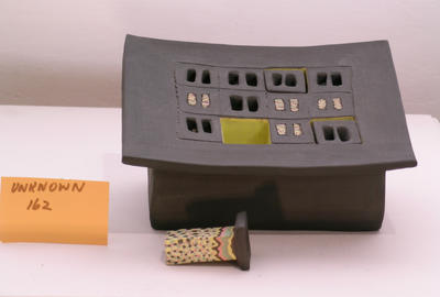 Box with 3 removable sections & yellow interior