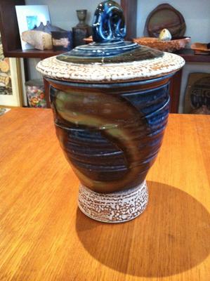 lidded jar